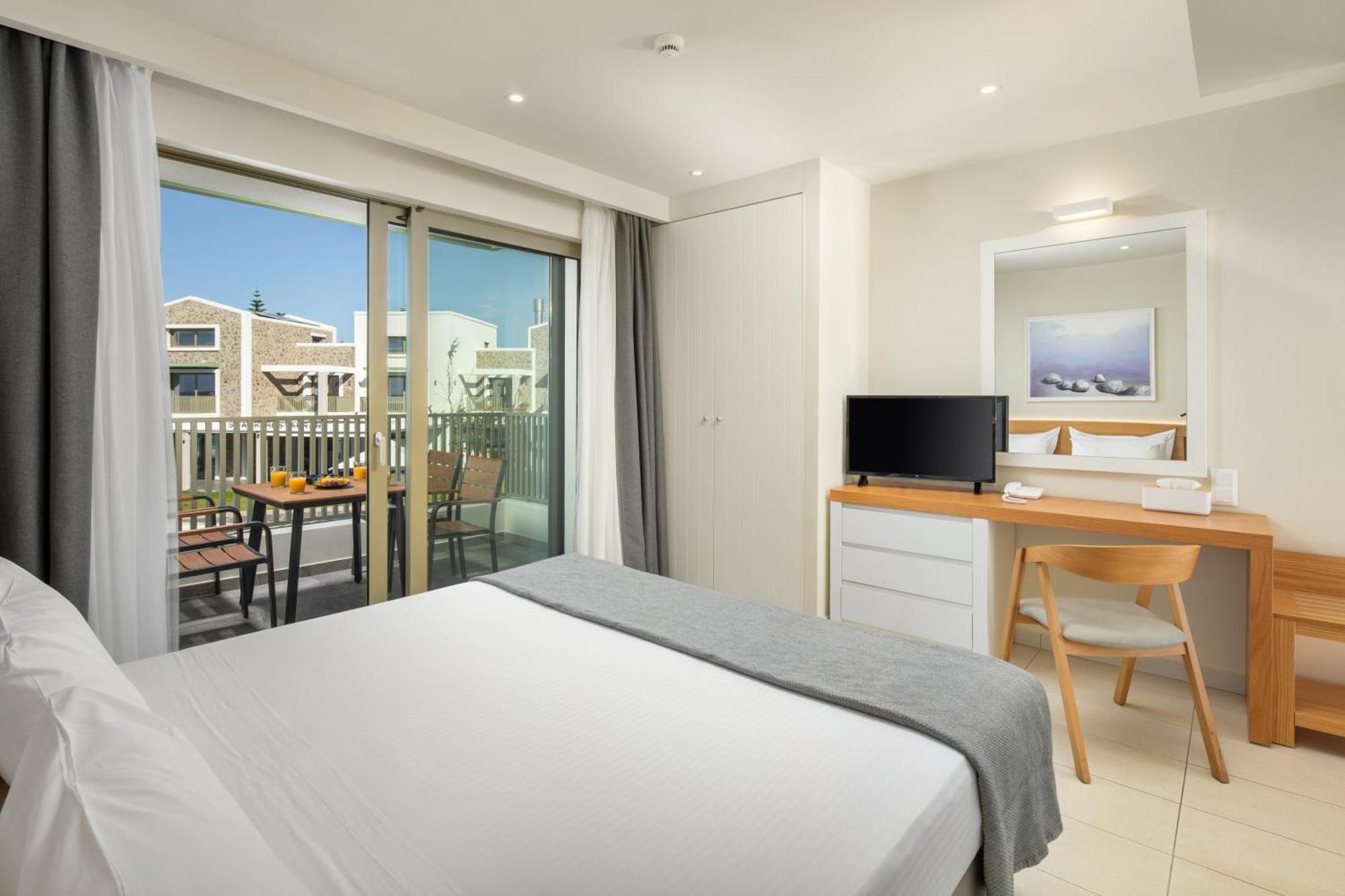 Thalassa Hotel Almiros Beach